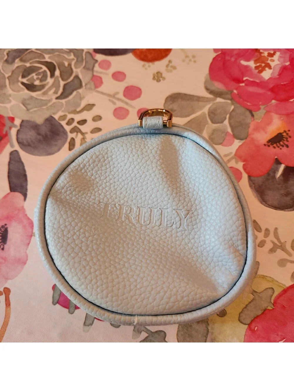 Truly Beauty Aqua Blue Round Zipper Cosmetic Makeup Bag Gold Tone New